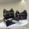 Túi Chanel Small Hobo Bag Gold Black AS3710-B09746-94305 12 Túi Chanel Small Hobo Bag Đen