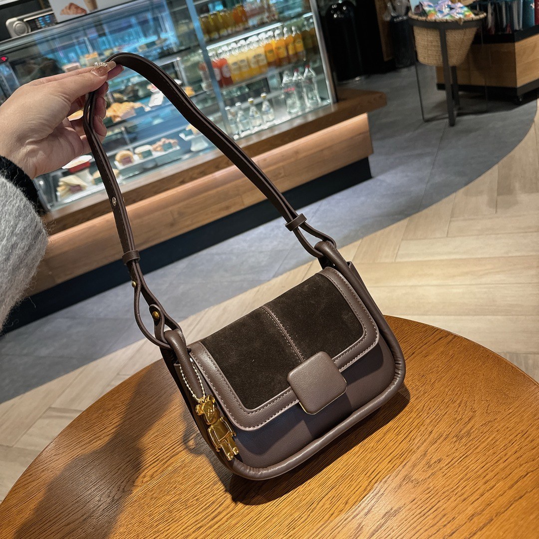 Túi Đeo chéo Vintage Brown Black White Cream 10 Túi Đeo chéo Vintage Crossbody Brown