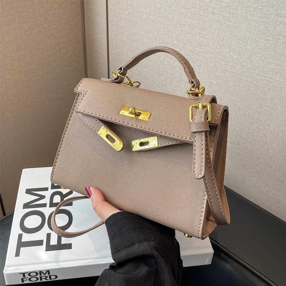 Túi Hermes Kelly Sang Trọng Trắng Đen Nâu Size 21 6 Túi Hermes Kelly Sang Trọng Nâu Đất Nhạt Size 21