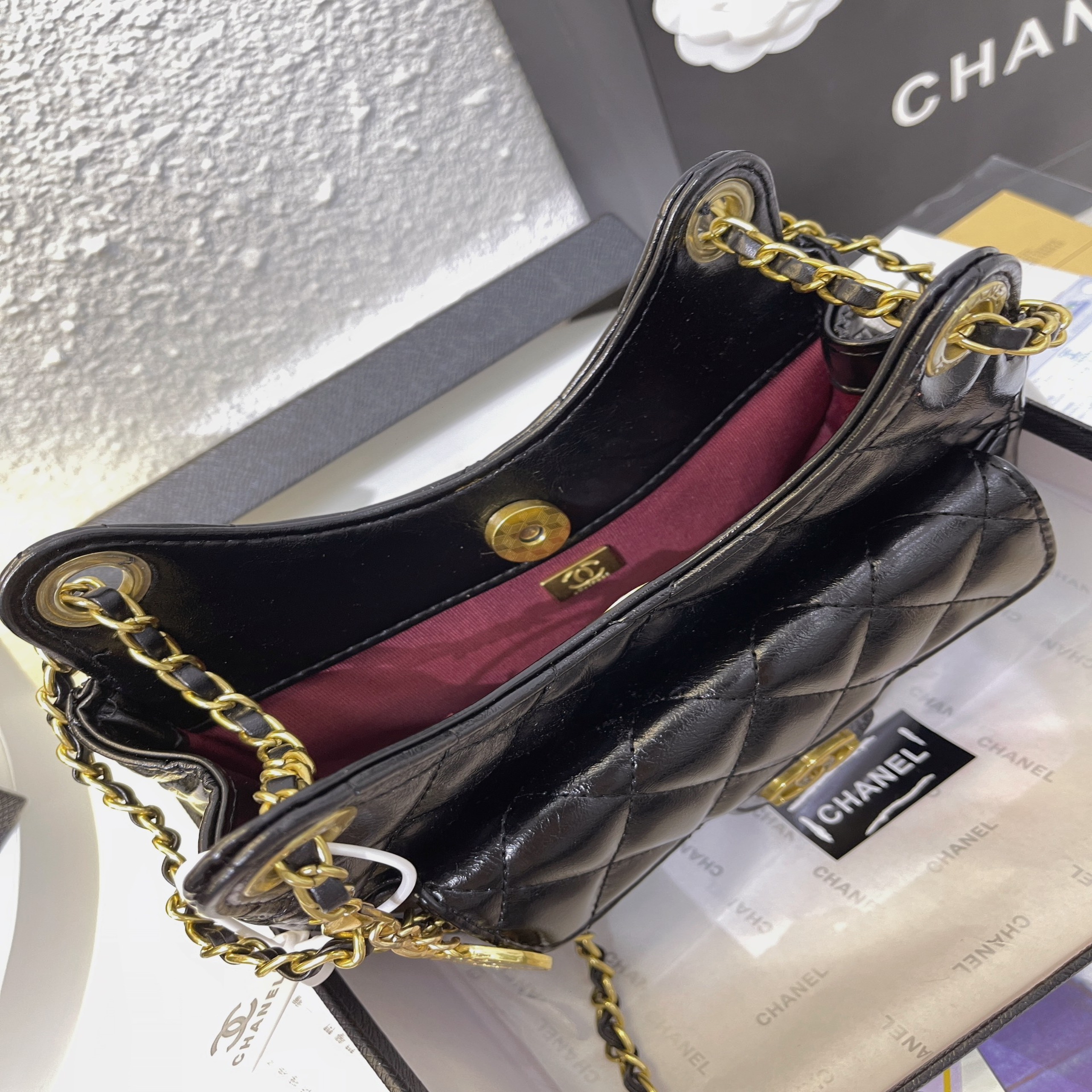 Túi Chanel Small Hobo Bag Gold Black AS3710-B09746-94305 10 Túi xách Chanel Hobo Black Gold