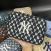 Túi Đeo Chéo MLB Monogram Jacquard Crossbag New York 21 tui deo cheo mlb monogram jacquard crossbag new york den