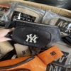 Túi Đeo Hông MLB Monogram Hip Sack NY Yankees 18 Túi Đeo Hông MLB Monogram Nylon Jacquard Hip New York Yankees Đen