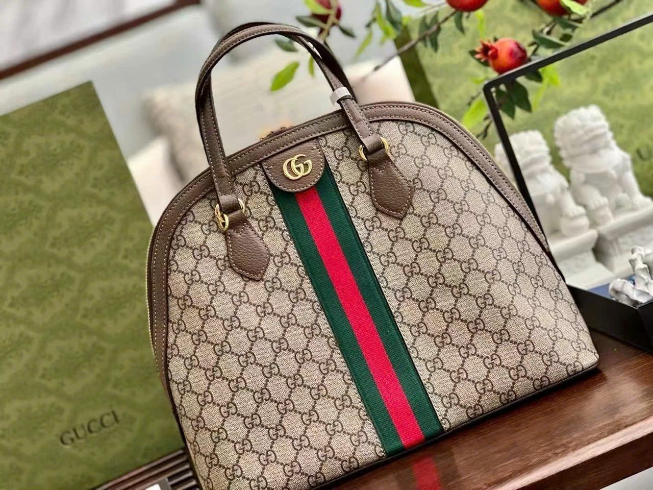 Túi Gucci Ophidia GG Medium Top Handle Bag 524533 2 Túi Gucci màu Kem Dáng bầu Size 25