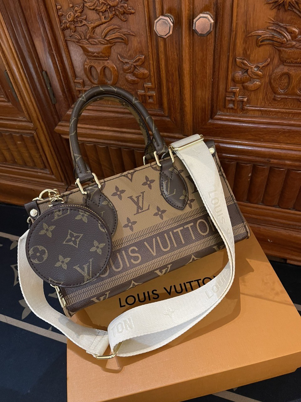 Túi Louis Vuitton Monogram Vàng Nâu 3 tui louis vuitton monogram brown
