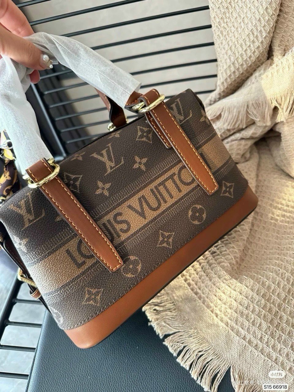 Túi xách Louis Vuitton LV Dáng Trống Lớn 8 Túi LV Brown