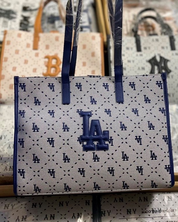 Túi MLB Big Diamond Monogram Jacquard Large Tote Bag 3 tui mlb big diamond monogram jacquard large tote bag la dodgers lnavy