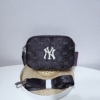 Túi MLB Diamond Monogram Jqd Camera Bag New York Yankees 7ACRM012N-50BKS
