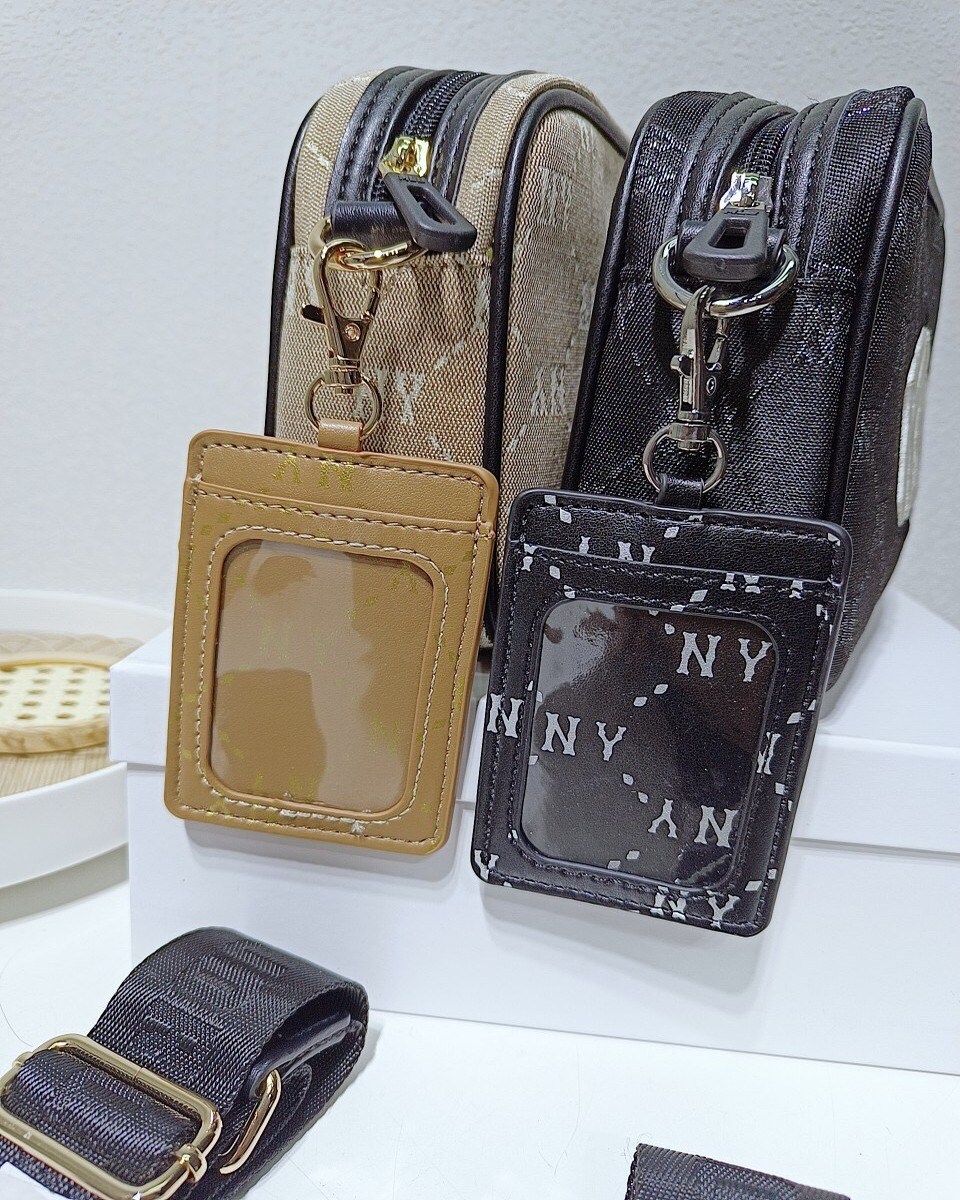 Túi MLB Diamond Monogram Camera New York Yankees 8 Túi MLB Diamond Monogram NY Black Cream