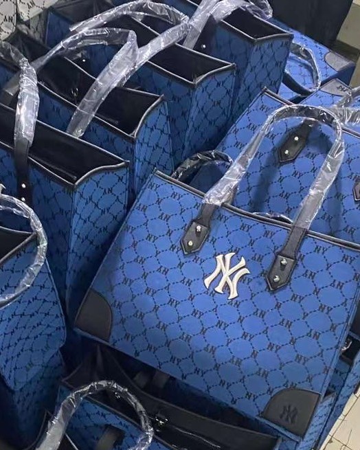 Túi MLB Big Diamond Monogram Jacquard Large Tote Bag 15 tui xach mlb monogram diamond xanh blue