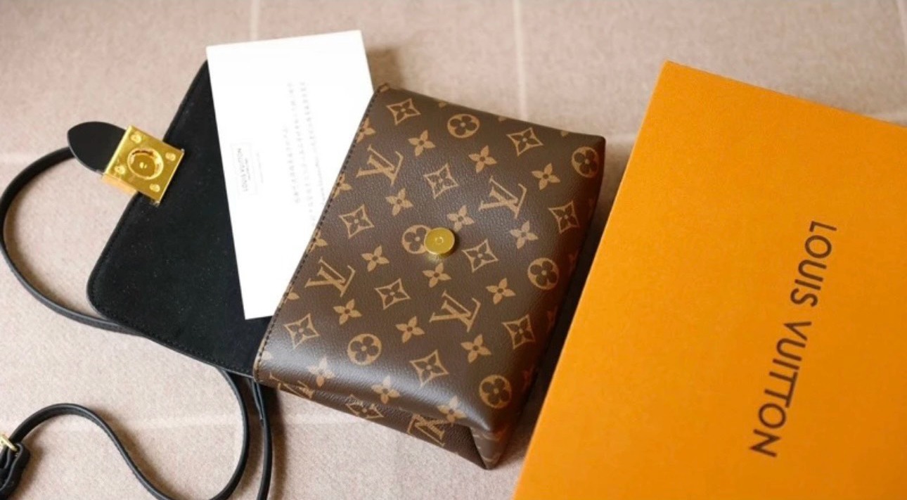 Túi Xách Nữ Louis Vuitton LV Locky Monogram Bag 8 Túi Xách Nữ Louis Vuitton LV Locky BB Monogram Bag Pink M44080 Màu Hồng Nâu