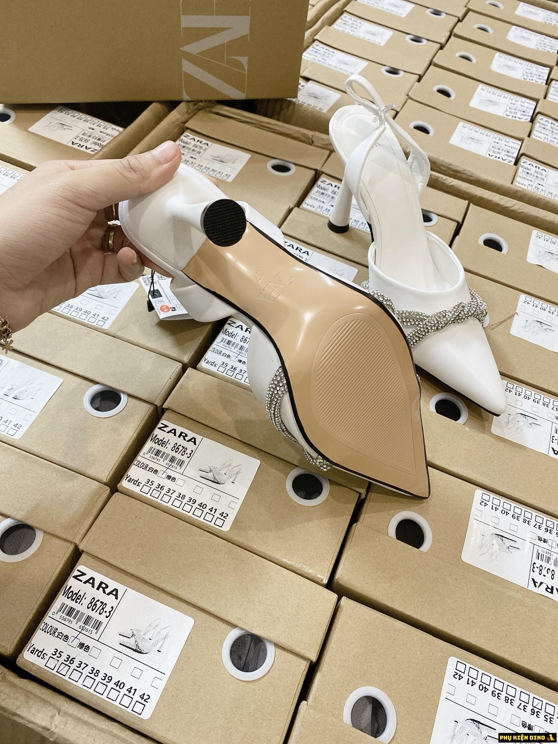 Giày Cao Gót Trắng Zara Đính Đá 2 Giày Zara White