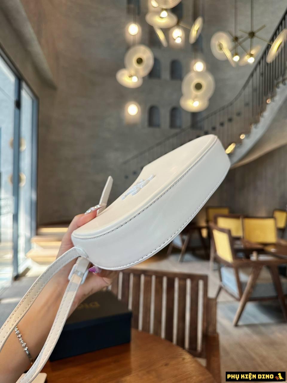 Túi Celine Medium Tilly Shoulder Bag Dáng Thuyền Size 21cm 8 Túi Celine Medium Tilly Shoulder Bag Dáng Thuyền Màu Trắng