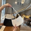 Túi Celine Medium Tilly Shoulder Bag Dáng Thuyền Size 21cm 17 Túi Celine Medium Tilly Shoulder Bag Dáng Thuyền Trắng Đen