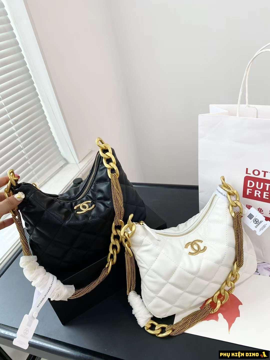 Túi Chanel 23A Hobo Bag Black White Lambskin 6 Túi Chanel 23A Hobo Bag Lambskin Trắng Đen