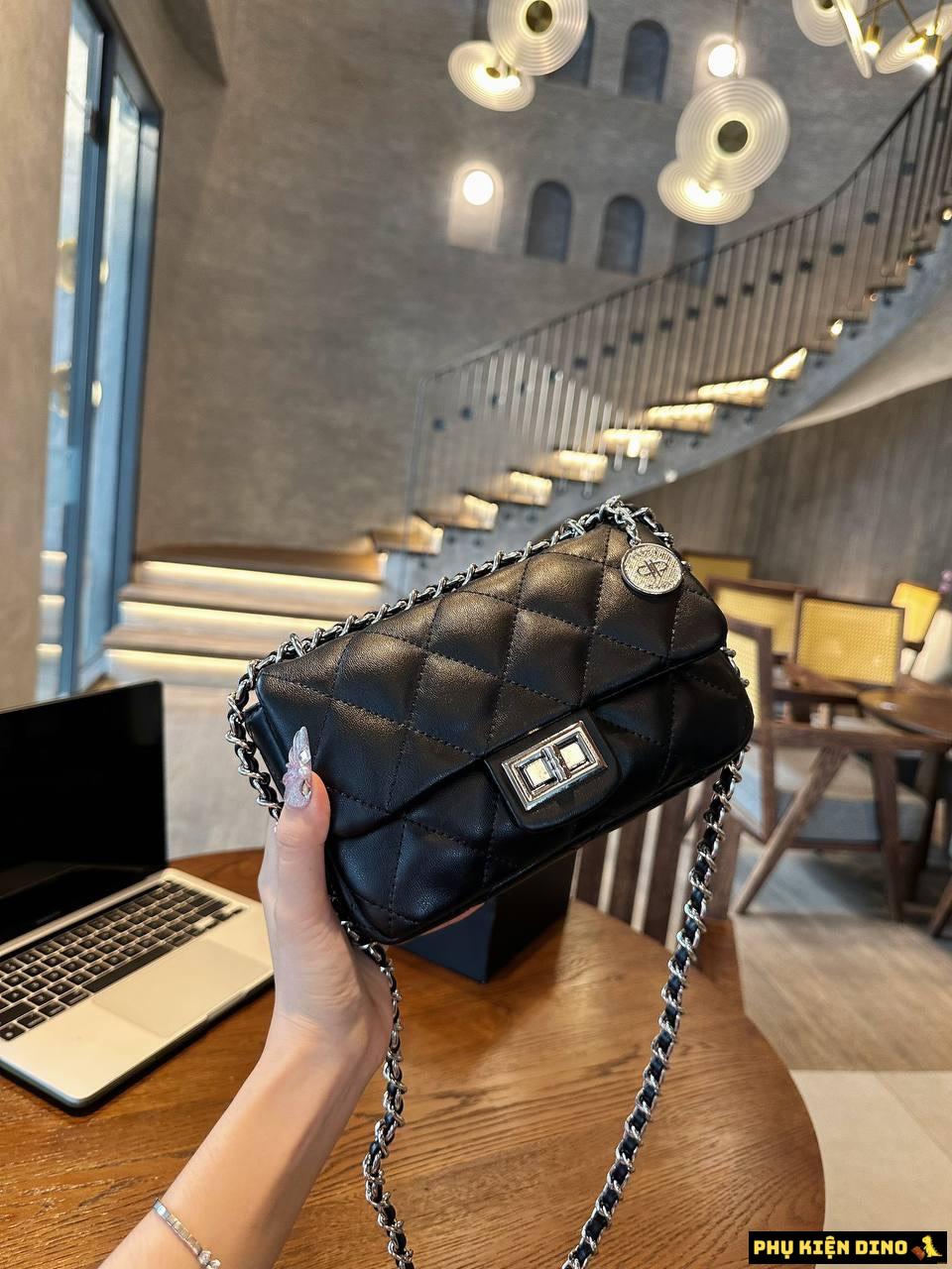 Túi Chanel Black Silver Size 20 Màu Đen Trắng Kem 7 Túi Chanel Black Silver Size 20 Màu Đen
