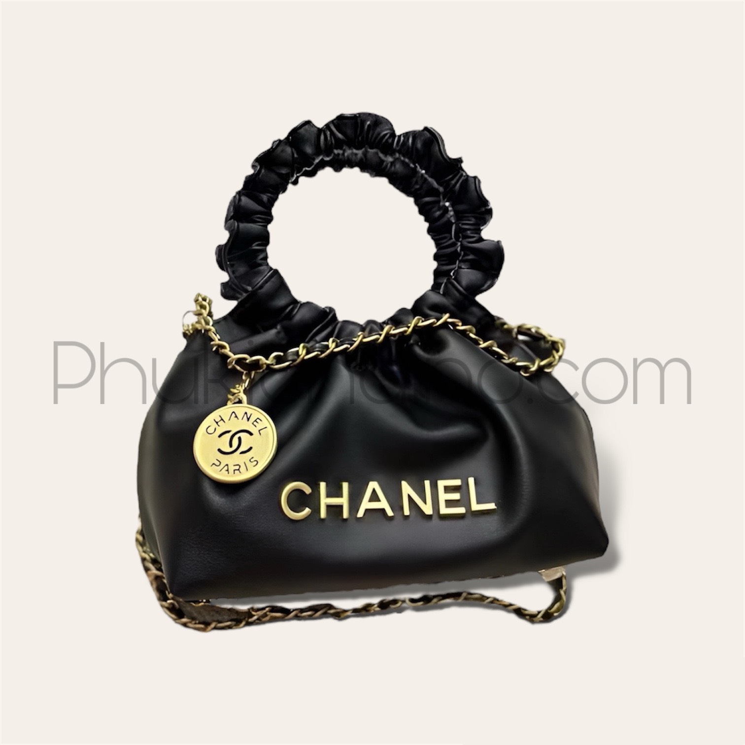 Túi Chanel Quai Tròn Màu Đen Dây Vàng