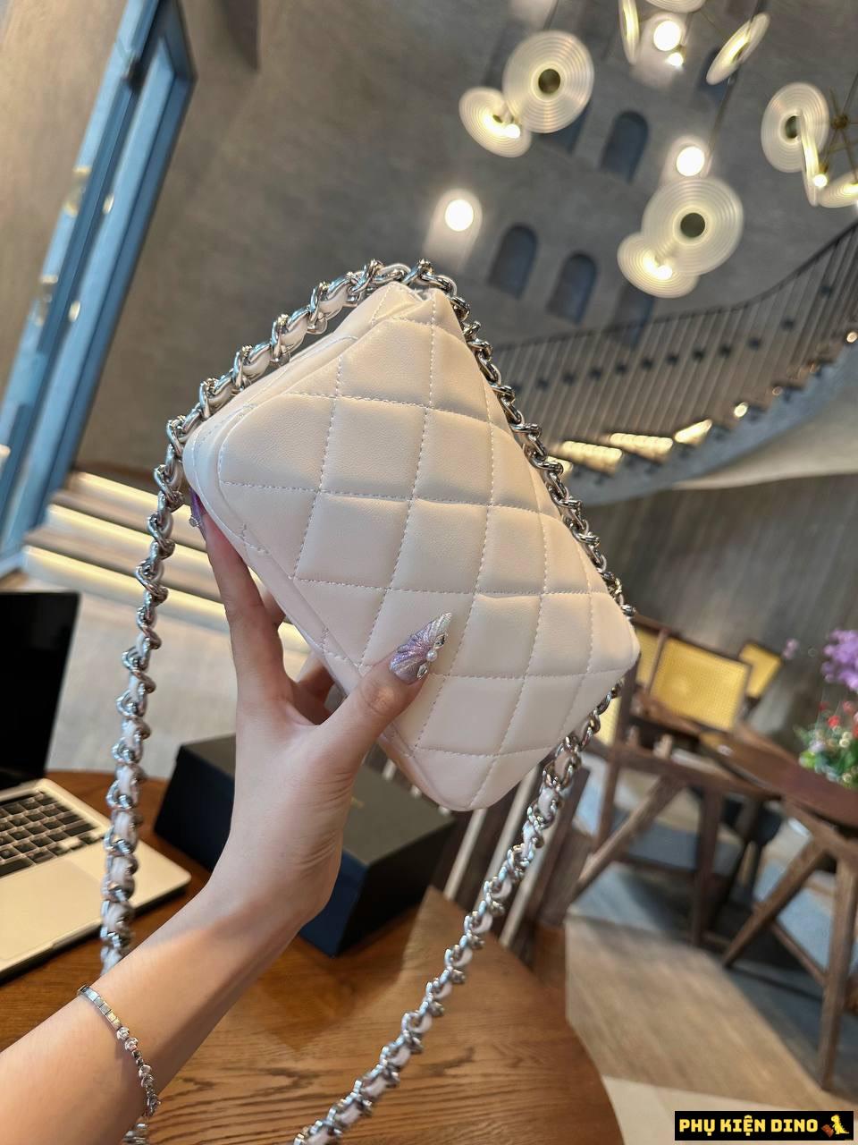 Túi Chanel Black Silver Size 20 Màu Đen Trắng Kem 4 Túi Chanel Silver Size 20 White