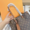 Túi Xách Nữ LV Louis Vuitton Combo Túi Ví Móc Khóa 10 Túi Công Sở LV Louis Vuitton Combo Túi Ví Móc Khóa