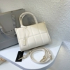 Túi Đeo Chéo Nữ Pedro Mini Quilted Handbag Trắng Đen 29 Túi Đeo Chéo Nữ Pedro Mini Quilted Handbag Trắng
