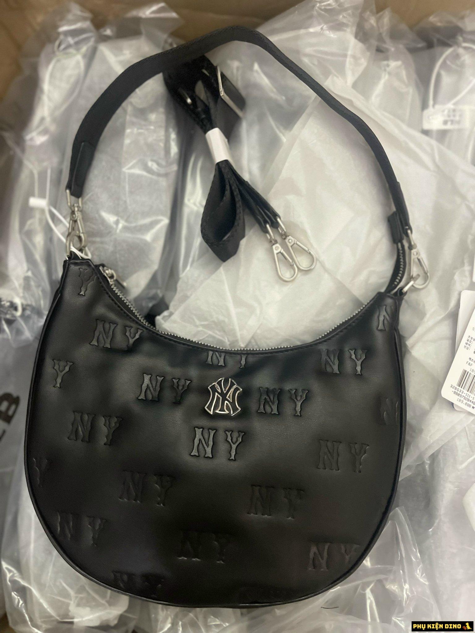 Túi MLB Classic Monogram Embo Cross Type Boho 9 Túi Đeo Vai MLB Classic Monogram Embo Cross Type Boho NY màu Đen