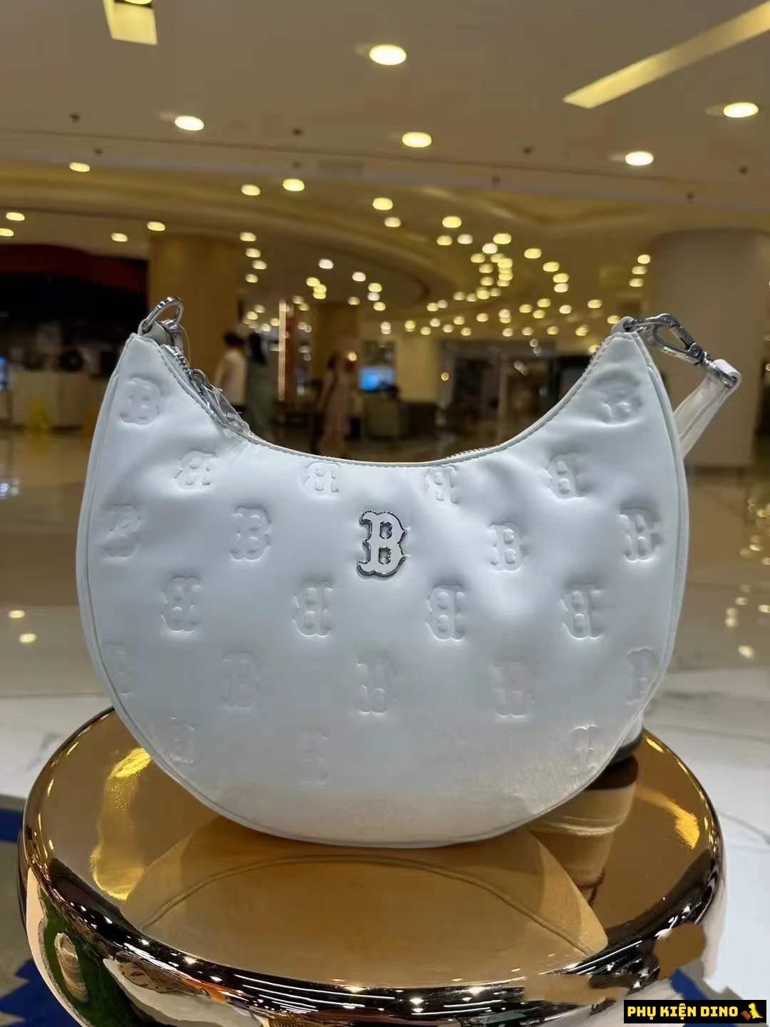 Túi MLB Classic Monogram Embo Cross Type Boho 2 Túi Đeo Vai Nữ MLB Classic Monogram Embo Cross Type Boho B Trắng