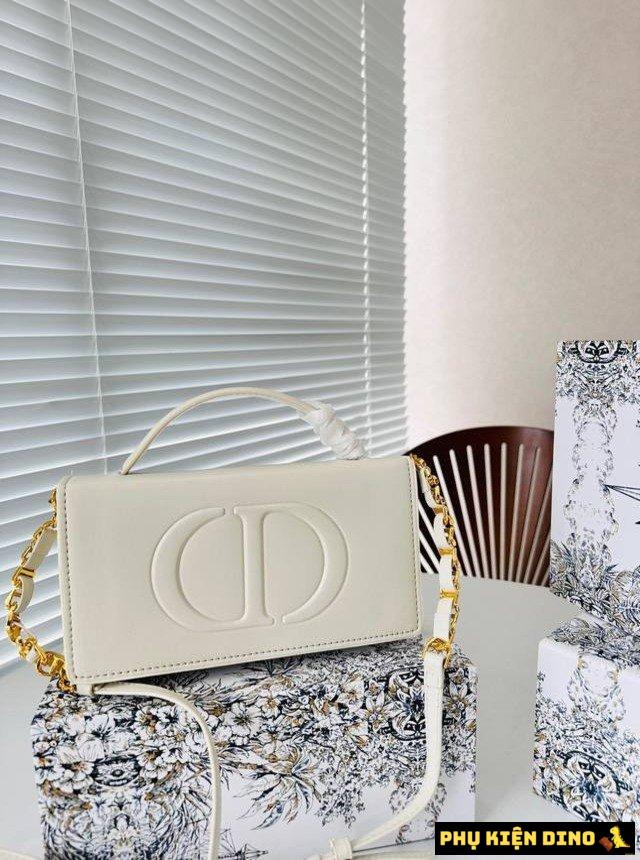 Túi Dior CD Mini Bag Calfskin Embossed Trắng