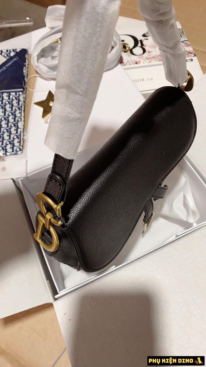 Túi Dior Saddle Bag With Strap Grained Calfskin 6 Túi Dior Mini Saddle Màu Đen