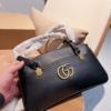 Túi Gucci Arli Lớn Size 30 3 Màu Trắng Đen Họa Tiết 8 Túi GUCCI Arli Large Top Handle Bag màu Đen