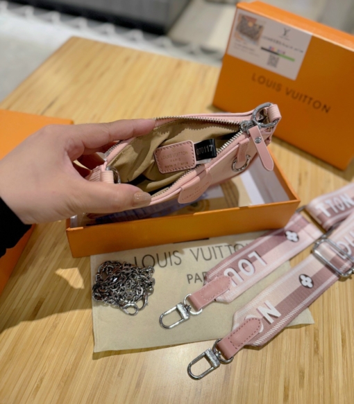 Túi Louis Vuitton LV Easy Pouch On Strap Pink