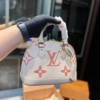 Túi Louis Vuitton LV Hến Alma BB Họa Tiết Sang Trọng 14 Túi Louis Vuitton LV Hến Alma BB Hồng Trắng