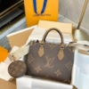 Túi Louis Vuitton LV OnTheGo Monogram Reverse Nâu 11 Túi Louis Vuitton LV Vàng