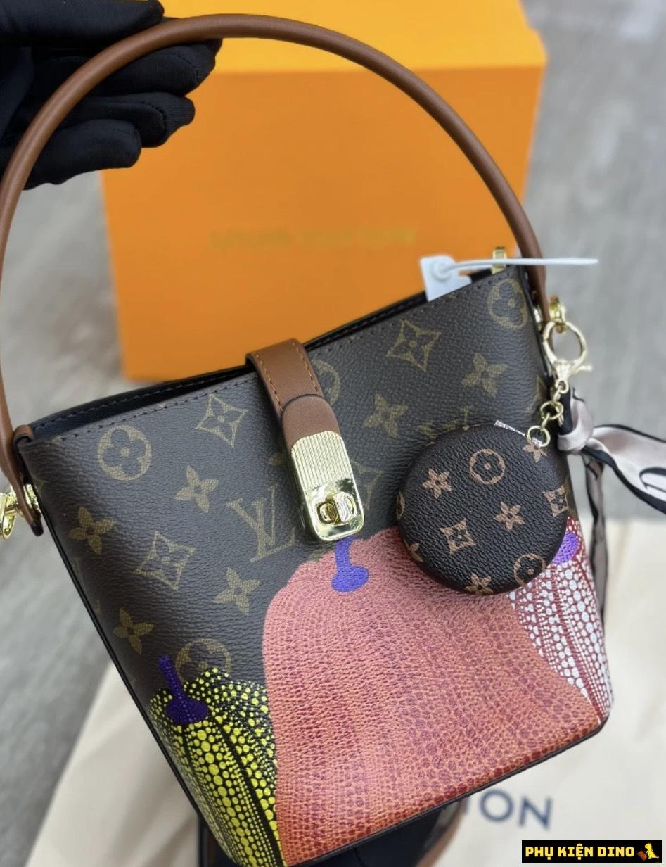 Túi LV Louis Vuitton Monogram Canvas Bí Ngô 4 Túi Louis Vuitton Monogram Canvas Bí Ngôn Hồng