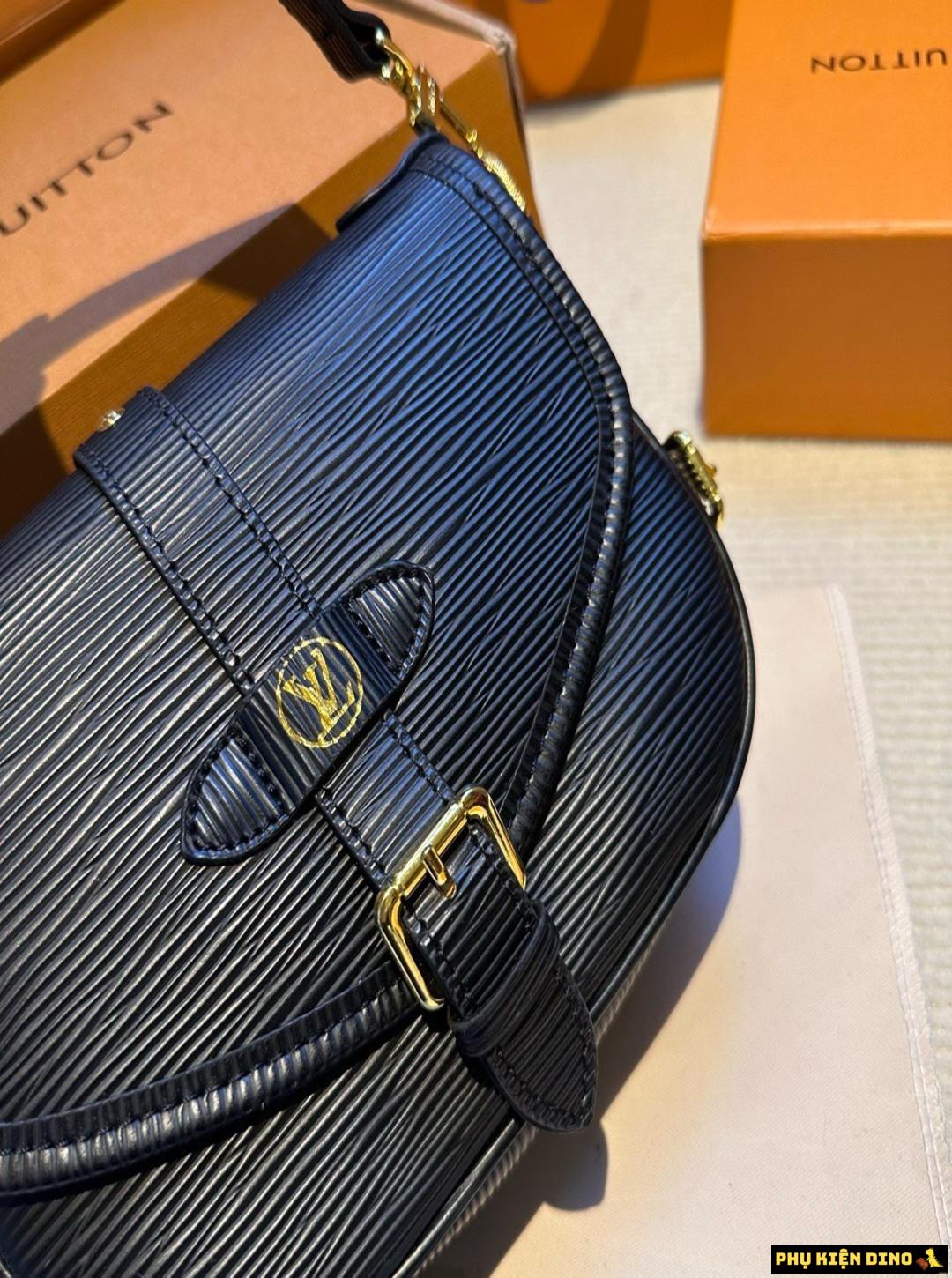 Túi Louis Vuitton Saumur Màu Đen Size 18