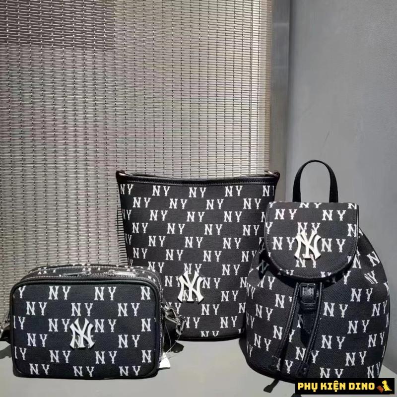 Túi MLB Classic Monogram Jacquard New York Yankees 3 Túi MLB Classic Monogram Jacquard New York Yankees Màu Đen Trắng