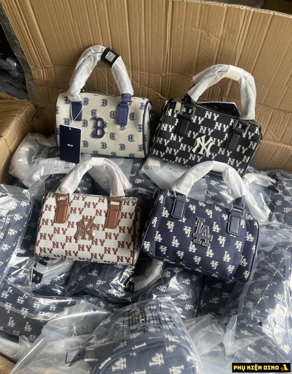 Túi MLB Classic Monogram Jacquard Boston Bag New York Yankees 3 Túi Trống Monogram MLB