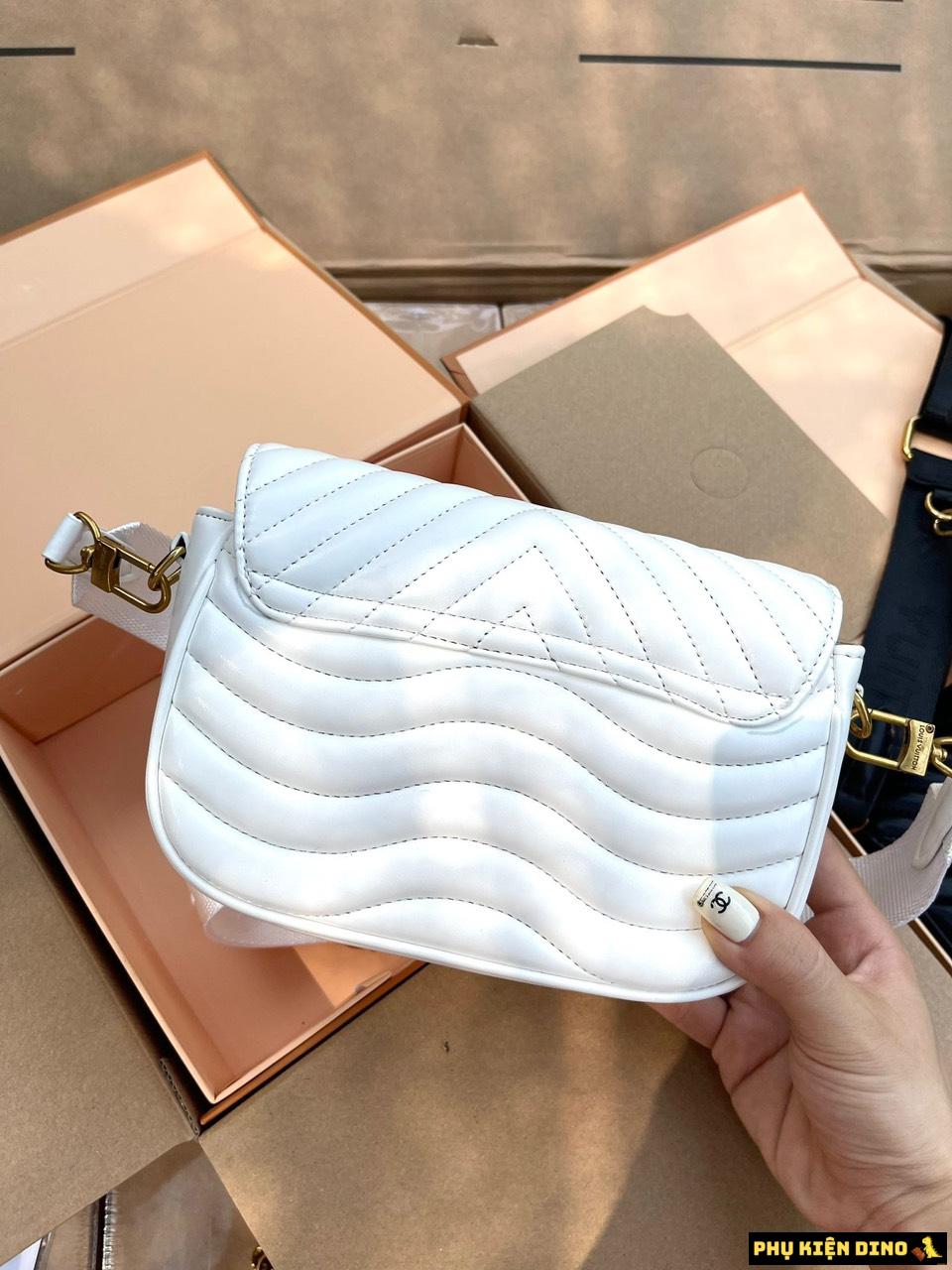 Túi Xách Louis Vuitton New Wave Smooth Cowhide 9 Túi Xách Louis Vuitton New Wave Smooth Cowhide White M56468