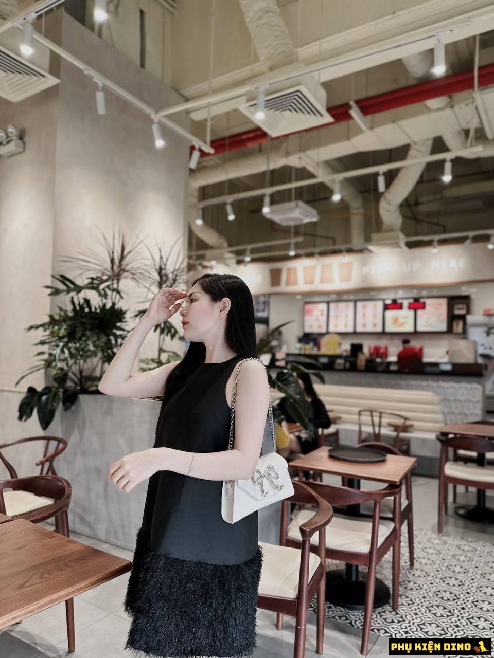 Túi Đeo Vai Nữ Self Portrait Bow Mini Nơ Đính Đá 8 Túi Xách Self Portrait Bow Detail Mini Shoulder Bag Nơ Màu Trắng