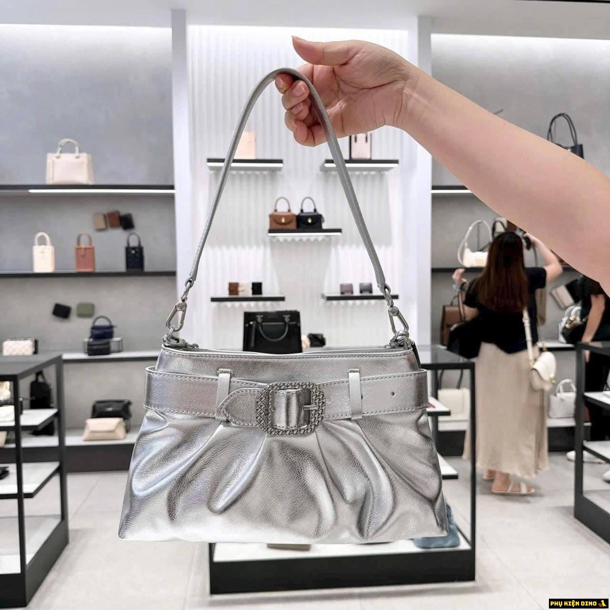 Túi Charles & Keith CNK Avis Belted Ruched Noir Màu Kem Bạc 2 Túi CNK Avis Noir Silver