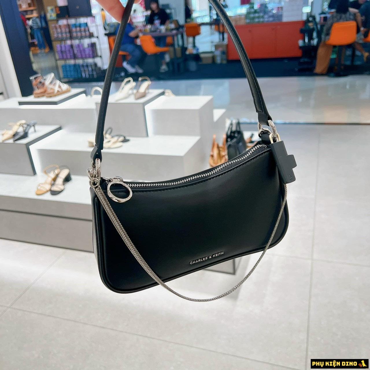 Túi Đeo Vai Nữ Charles & Keith CNK Curved Shoulder Bag Noir CK2-80151362-A 7 Túi Đeo Vai Nữ Charles & Keith CNK Curved Shoulder Bag Noir Black