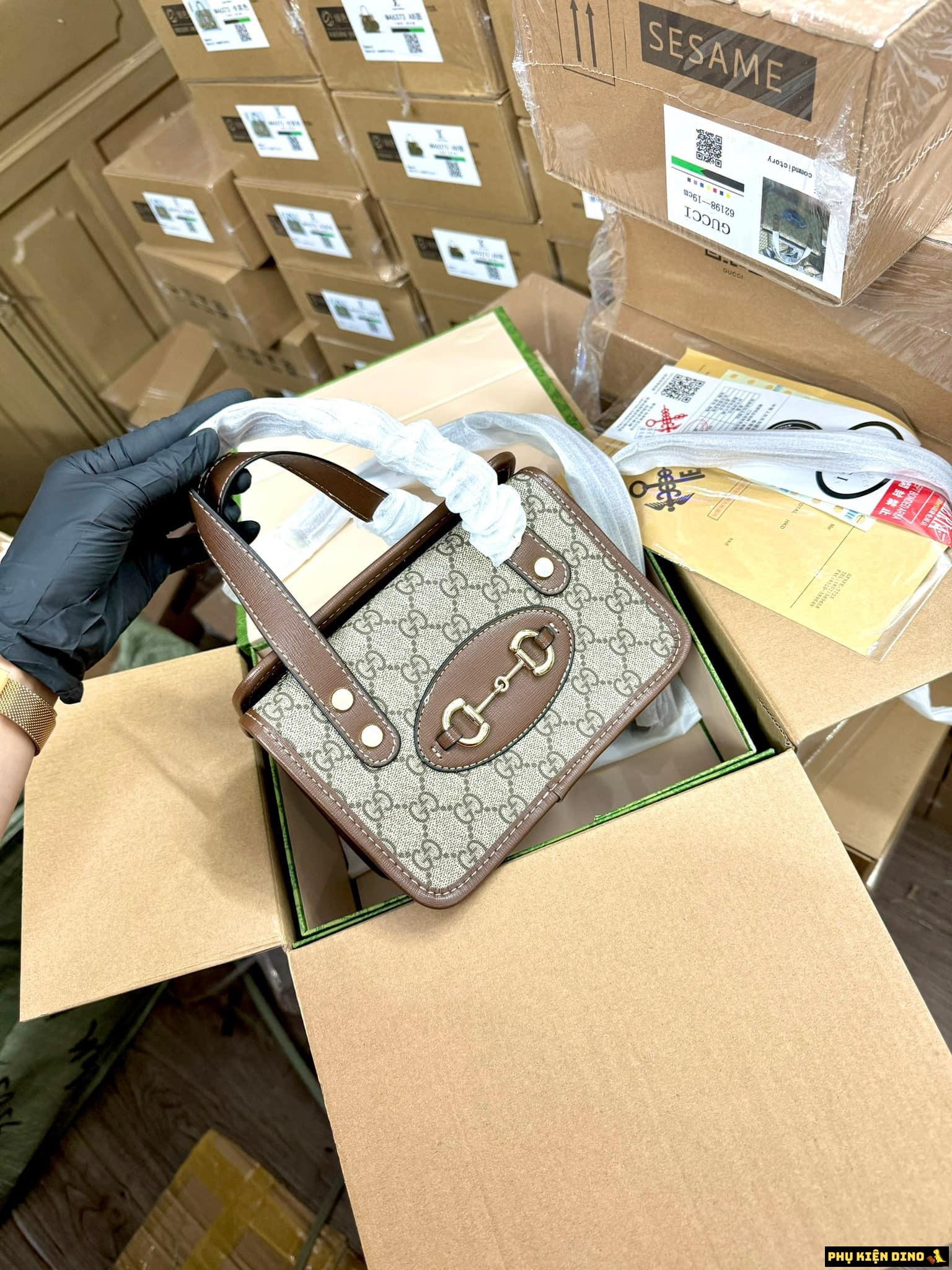 Túi Gucci Horsebit 1955 Beige Brown 2 Túi Gucci Horsebit 1955 Mini Top Handle Bag