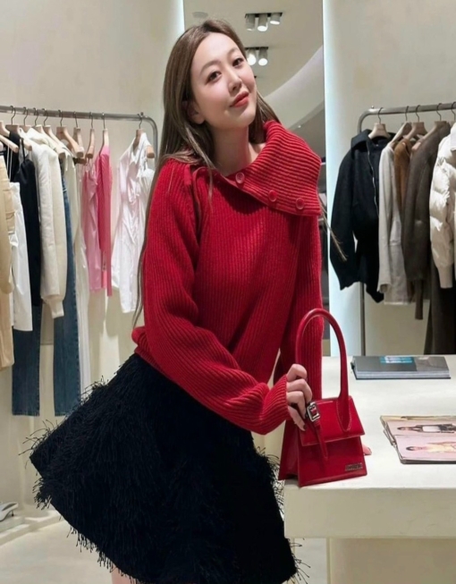 Túi Jacquemus Red Le Chiquito Moyen Boucle Red