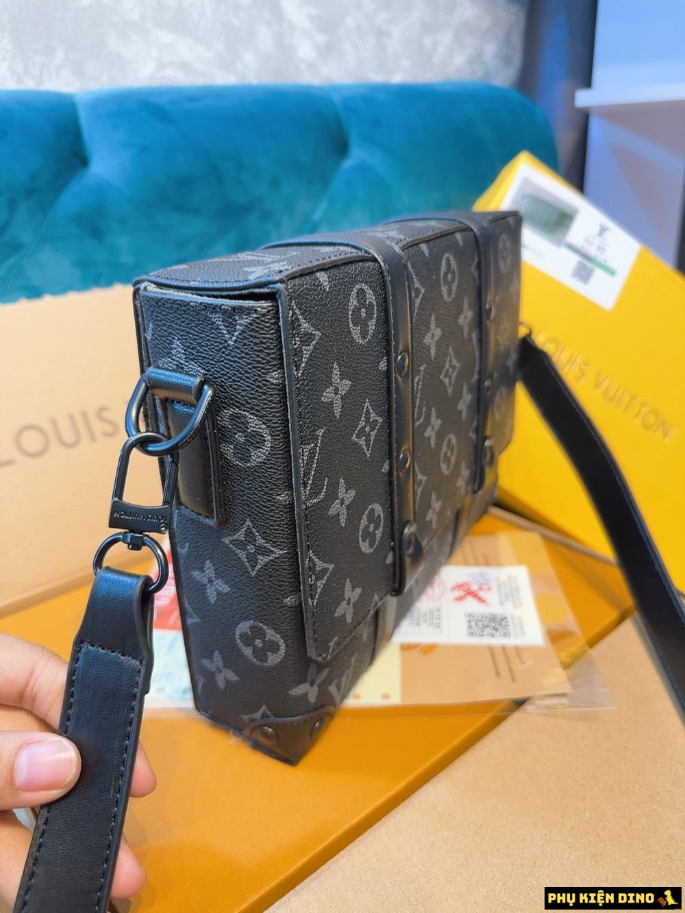 Túi Đeo Vai Nam Louis Vuitton LV Trunk Messenger Size 25 M45727 5 Túi Louis Vuitton Monogram Eclipse Canvas Trunk Messenger Bag Black Grey