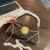 Túi Louis Vuitton LV Brown Monogram Beverly Pochette 2EC27AC340B0ACGS 13 Túi Louis Vuitton Nâu Mini