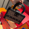 Túi Louis Vuitton Petite Malle V Monogram Coated M46309 10 Túi Louis Vuitton Petite Malle Họa Tiết Monogram Màu Nâu Khóa Vàng