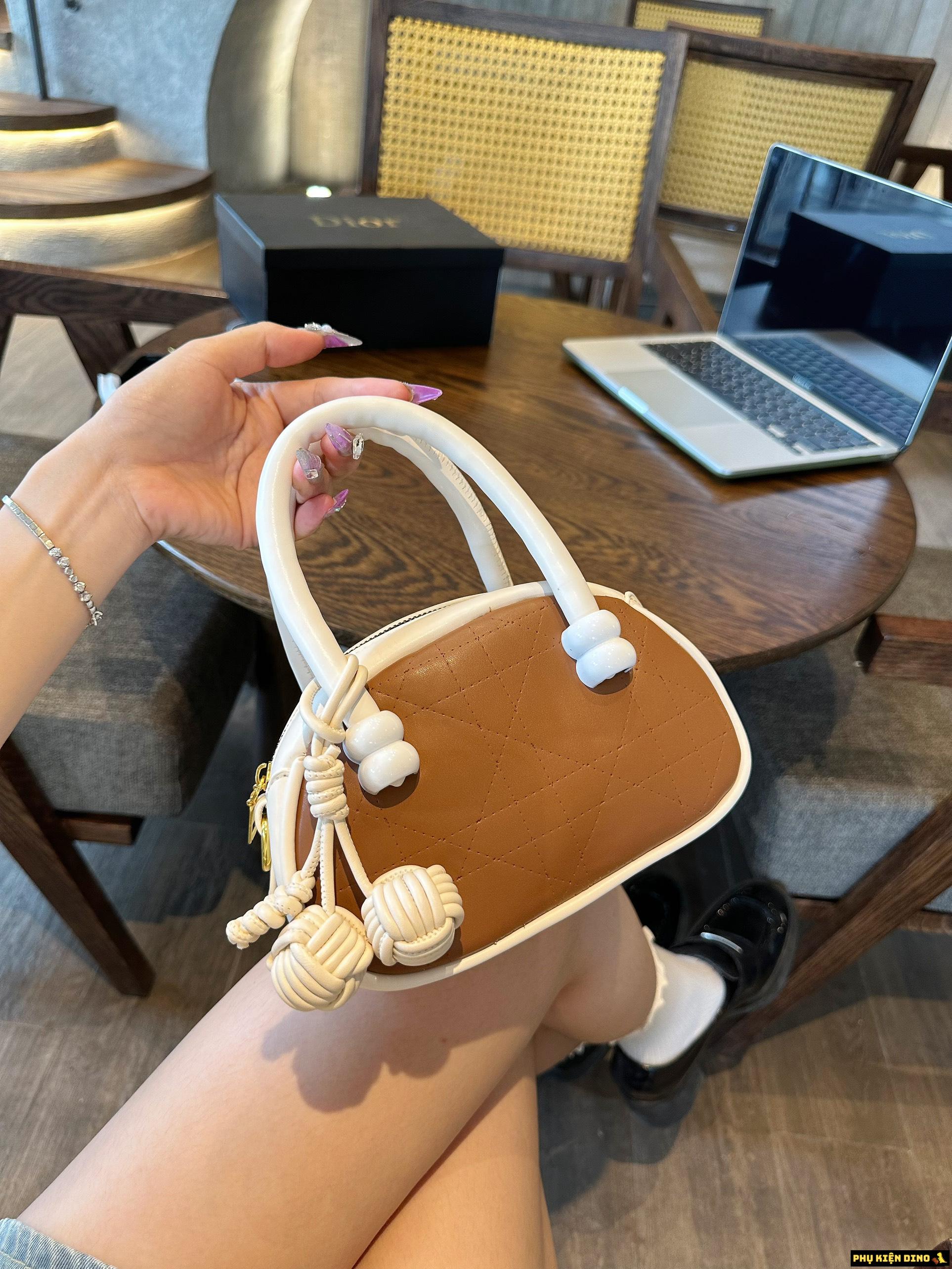 Túi Trống Quảng Châu Kèm Quả Cầu 3 Màu Đen Nâu Hồng 4 Túi Trống Quảng Châu Kèm Quả Cầu Màu Nâu