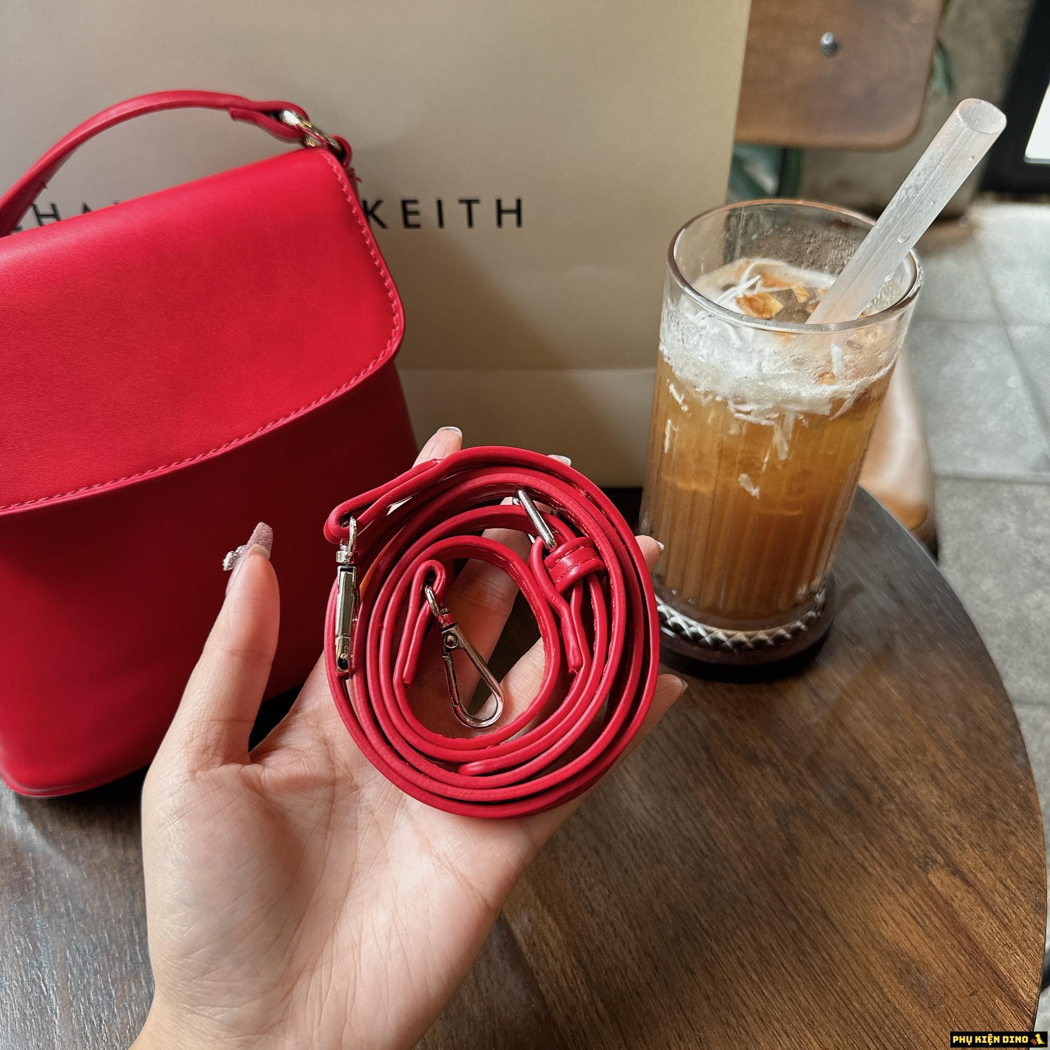Túi Xách Nữ Charles & Keith Nắp Gập 3 Màu Trắng Đen Đỏ 9 Túi Xách Nữ Charles & Keith Nắp Gập Hottrend