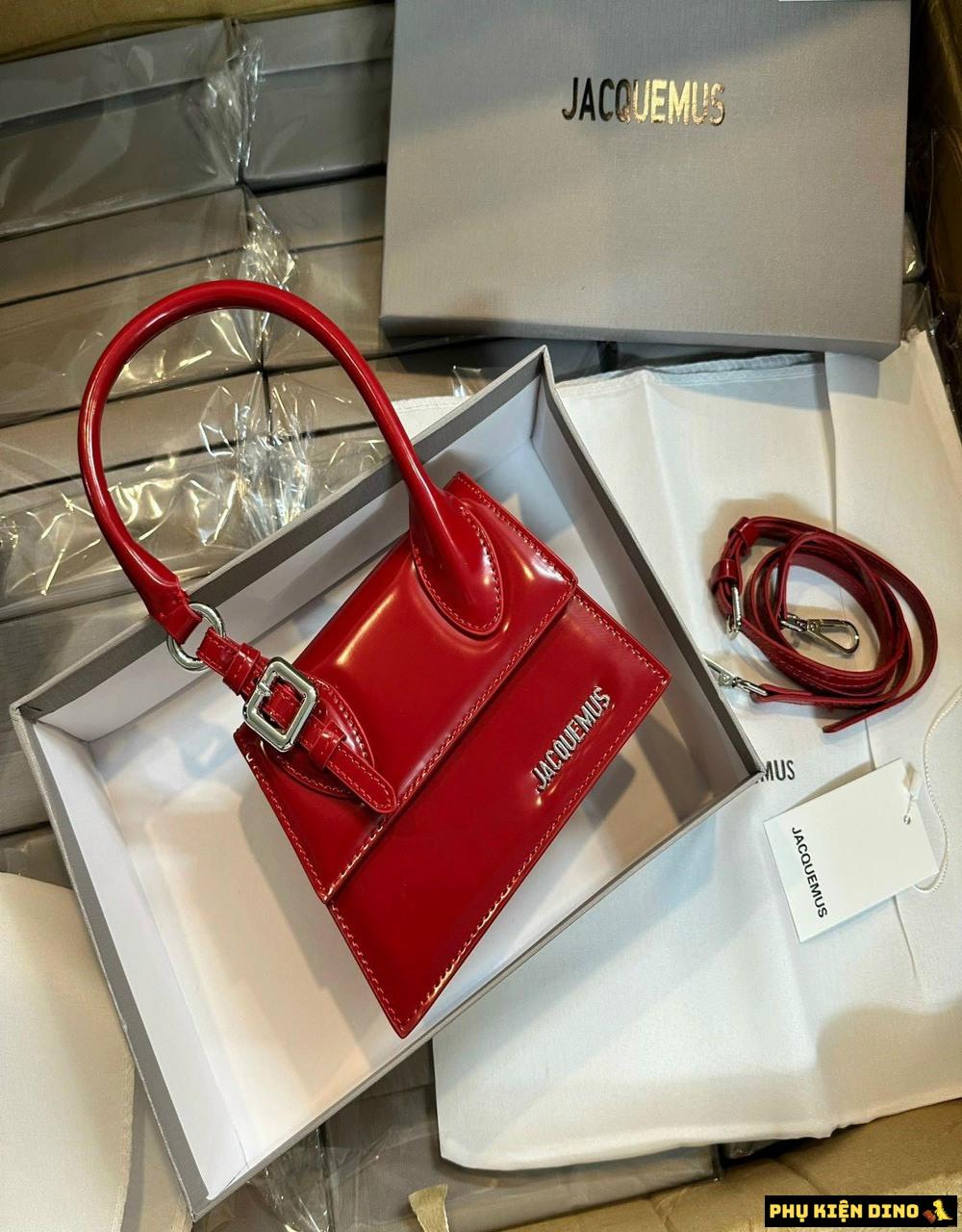 Túi Jacquemus Red Le Chiquito Moyen Boucle Size 18cm Đỏ Đen 2 Túi Xách Nữ Jacquemus Red Le Chiquito Moyen Boucle Shoulder Bag Màu Đỏ