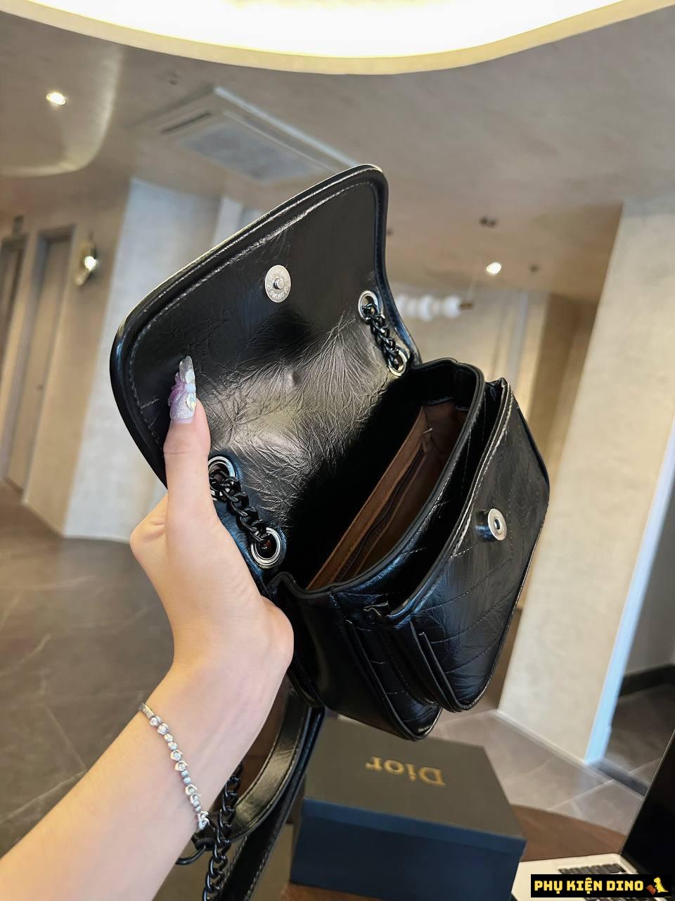 Túi Saint Laurent YSL Niki Baby Black Da Nhám Size 20 3 Túi YSL Niki Black Da Nhám Màu Đen