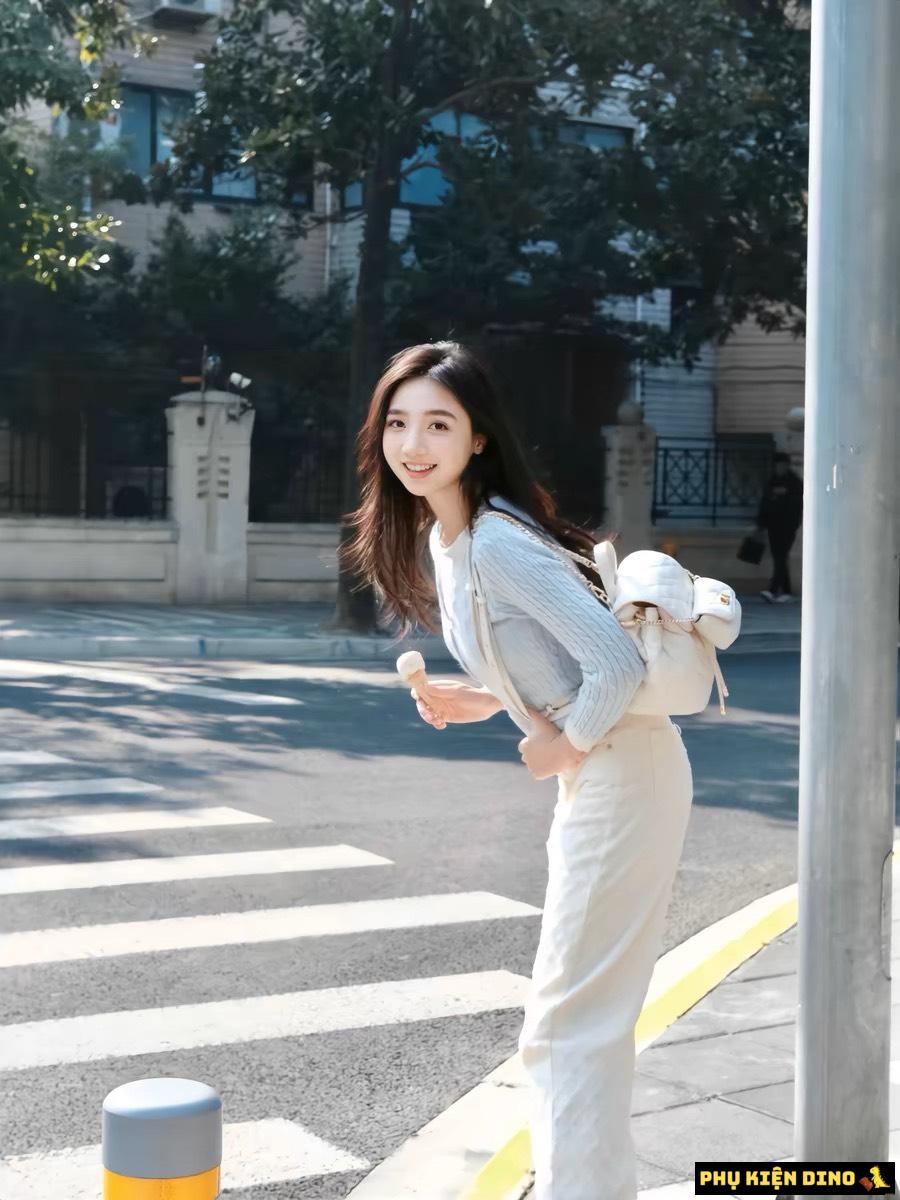 Balo Nắp Gập Charles & Keith CNK Aubrielle Quilted 3 Màu 8 Balo Nắp Gập Charles & Keith CNK Aubrielle Quilted màu Trắng