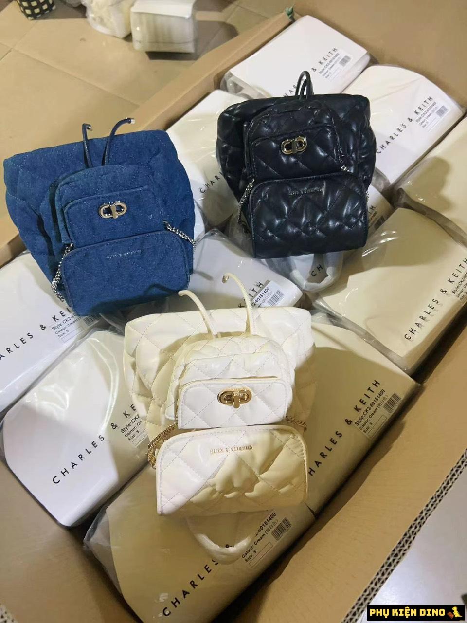 Balo Nắp Gập Charles & Keith CNK Aubrielle Quilted 3 Màu 7 Balo Nắp Gập Charles & Keith CNK Aubrielle Quilted Trắng Đen Denim